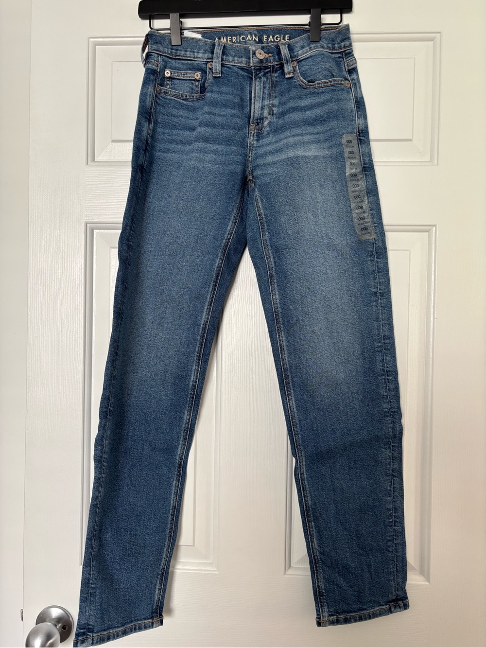 American Eagle Outfitters Straight Leg Jeans - Medium Blue Wash